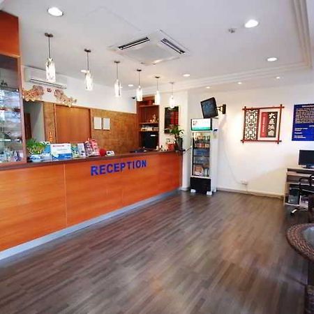 Madras Eminence Hotel Сингапур Екстериор снимка