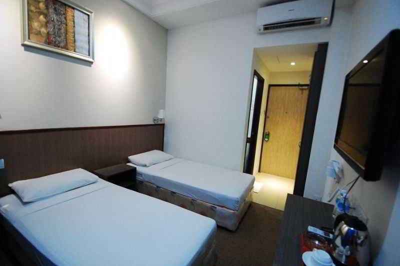 Madras Eminence Hotel Сингапур Екстериор снимка