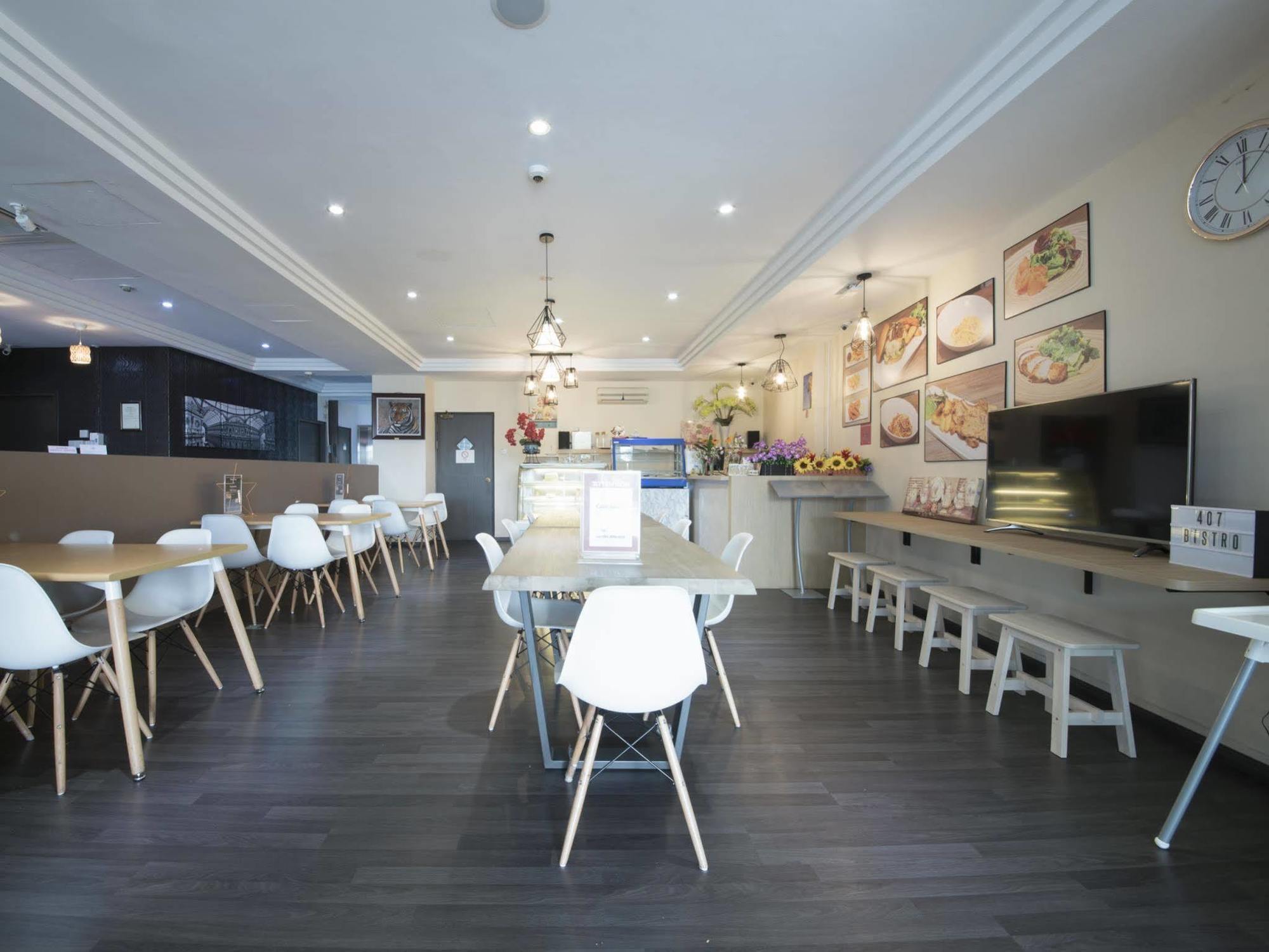 Madras Eminence Hotel Сингапур Екстериор снимка